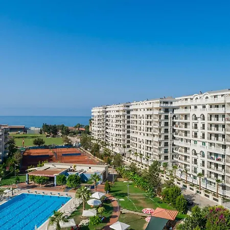 Apartament Towers C-19 *